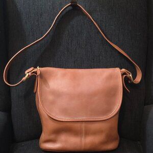 Vintage Coach Whitney British Tan Leather Flap Shoulder Bag